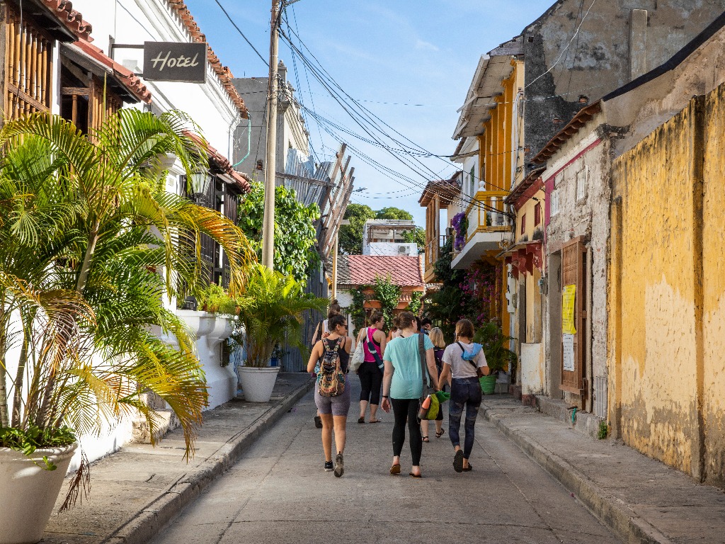 Intrepid launches Colombia Earthquake Appeal