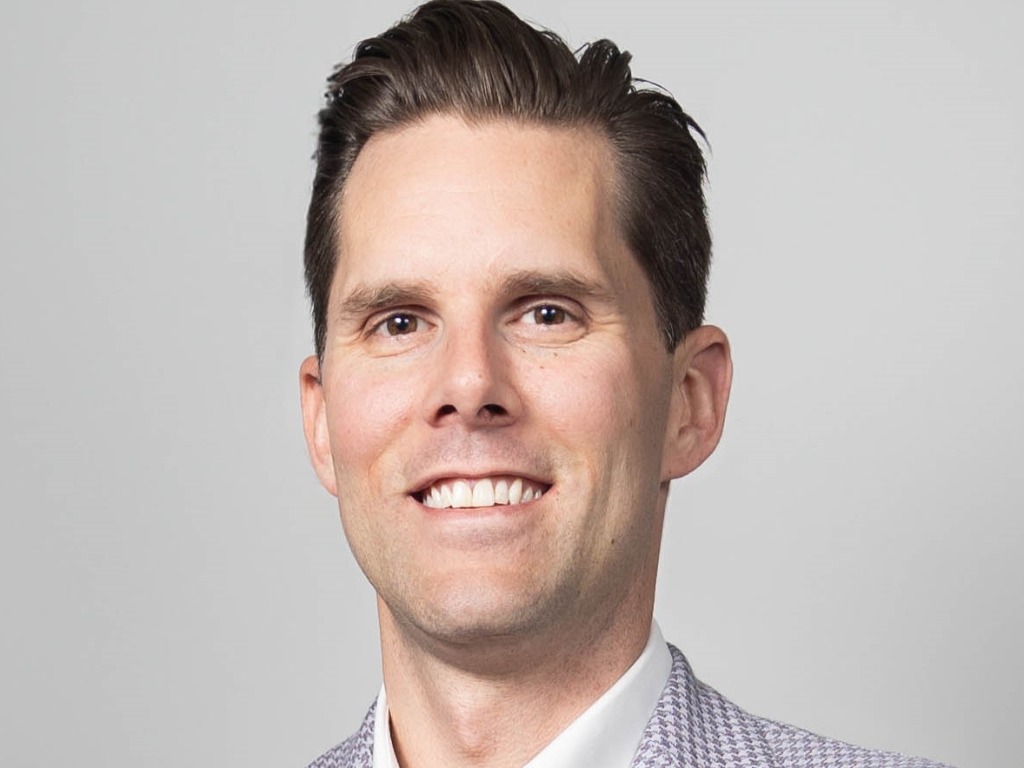 Todd Lindey named Director, Sales for WestJet