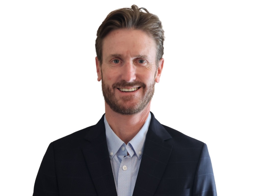 TRAVELSAVERS Canada expands marketing team