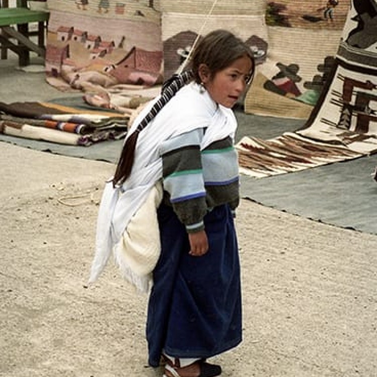Chase | Ecuador - 329-29 Young girl 