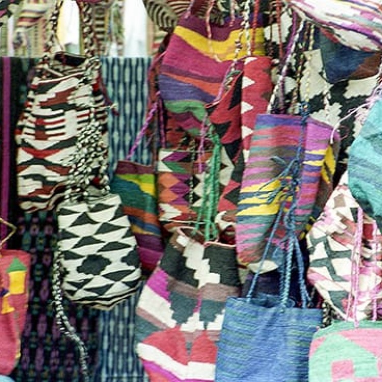 Chase | Ecuador - 401-10 Handmade bags