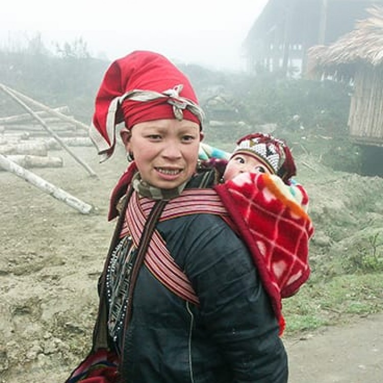 Chase | Vietnam - D575 Mom carrying baby